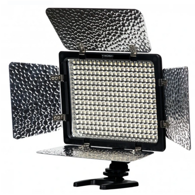 Комплект акамерного света Yongnuo YN-300 II LED. Видеосвет для фото и видеосъемки